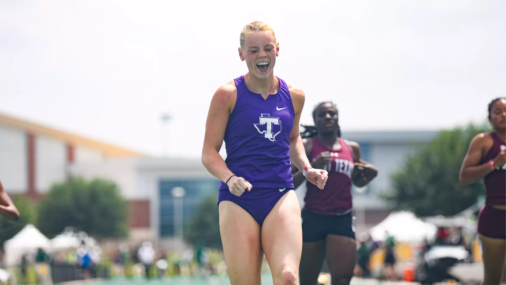 Roy And Aigboboh Lead Irish Charge Across Busy NCAA Weekend