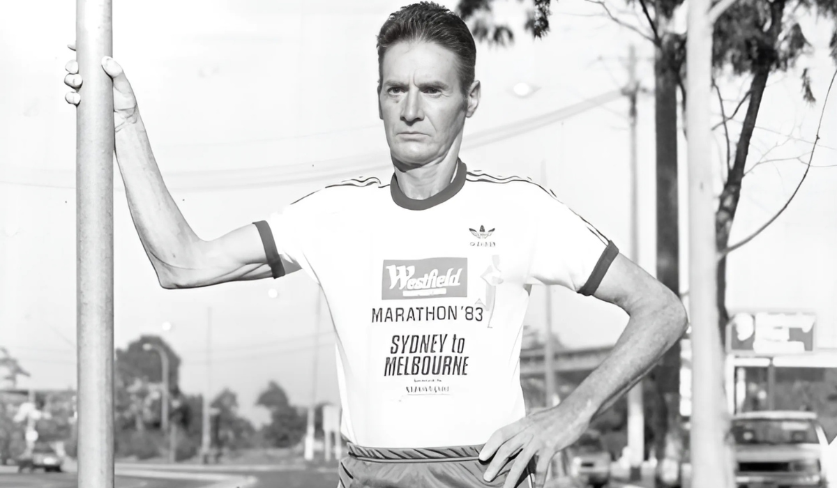 Ordinary Marathon Heroes: Cliff Young The 61-Year-Old Farmer Who Shuffled His Way Into History