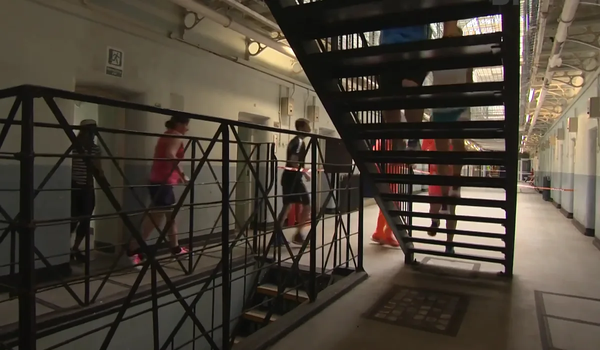 Races in Funny Places: The Green 26.2 Prison Marathon (Running Laps Behind Razor Wire)