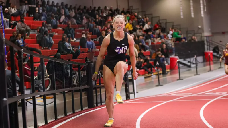 Lauren Roy Carries Superb NCAA Form to World Indoors