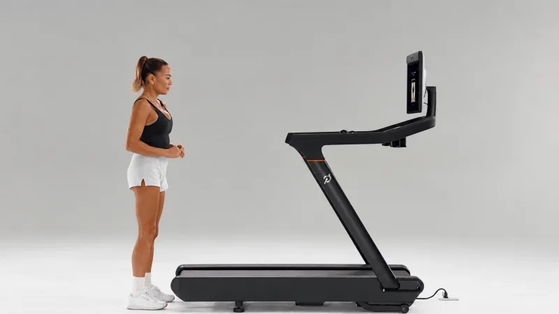 This New £2,999 Peloton Treadmill Uses AI to Analyse Your Running Form