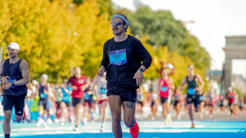 Will Harry Styles Run The New York Marathon On Sunday? The Clues Behind The Rumours